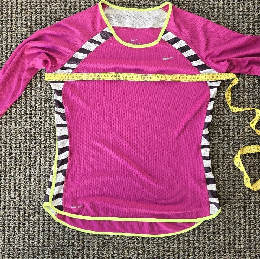 Nike Women's Fuchsia and Neon Long Sleeve Jersey